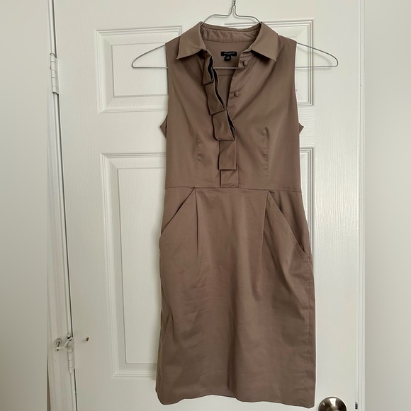 Ann Taylor Taupe Sleeveless Shirt Dress Pockets Workwear Size 0 - Picture 3 of 5